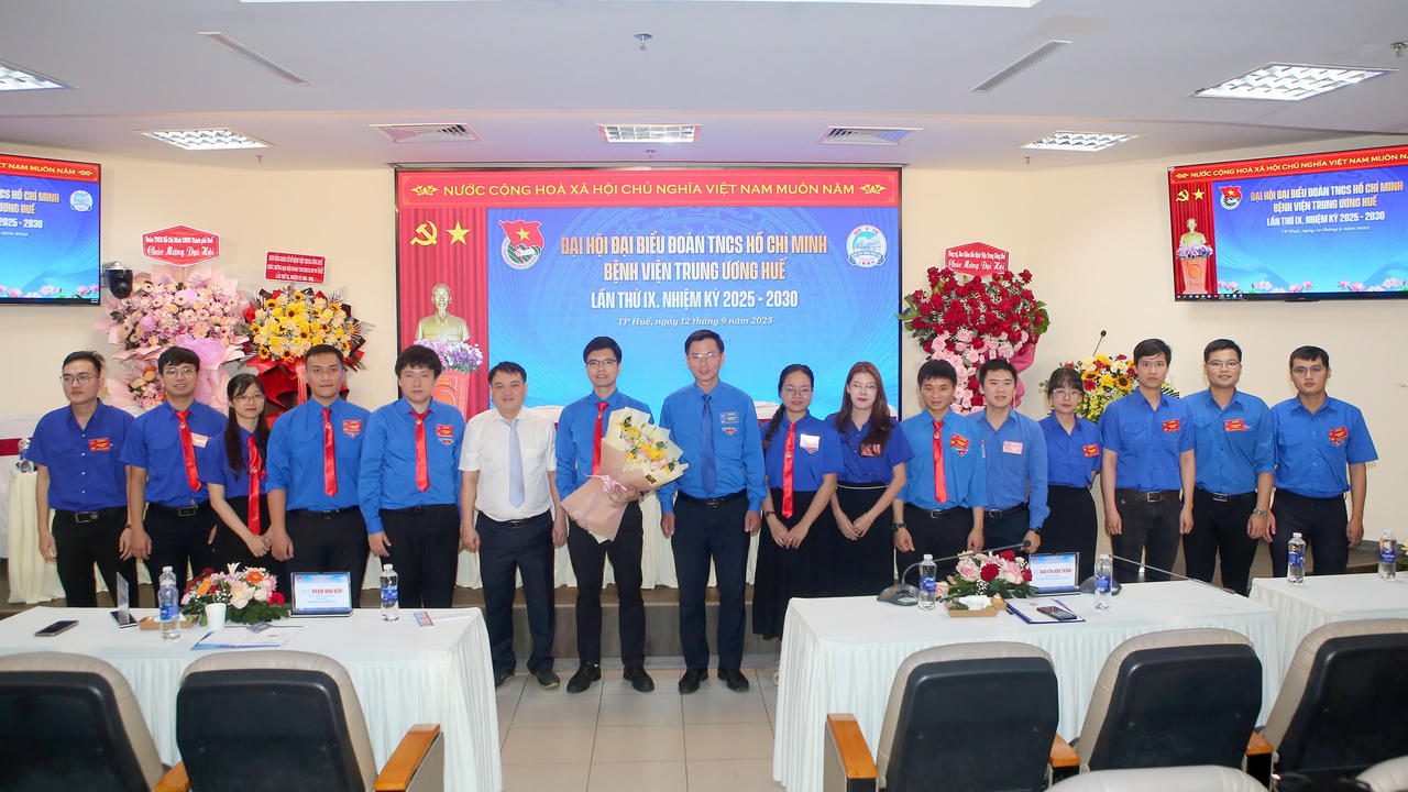 Ra mắt Ban chấp hành Đoàn Thanh niên khóa IX nhiệm kỳ 2025 - 2030.