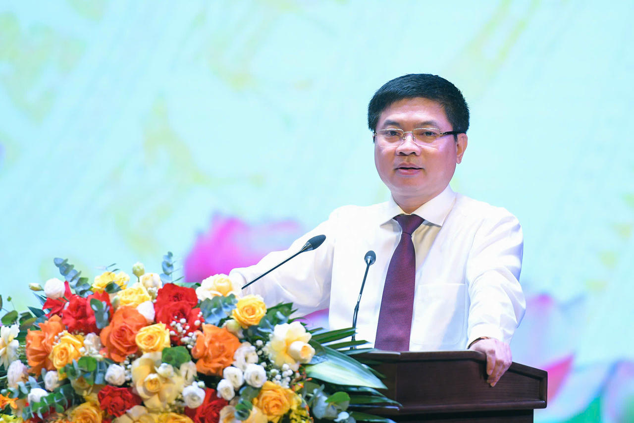 Ông Trương Quốc Huy - Bí thư Tỉnh ủy Ninh Bình phát biểu chỉ đạo tại hội nghị