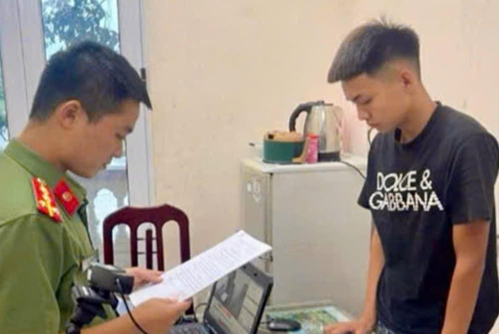 Ninh Bình: Khởi tố nhóm đối tượng tàng trữ, mua bán vũ khí quân dụng