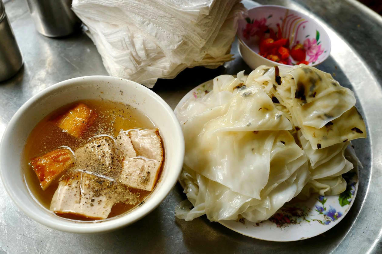 Bánh cuốn Thanh Trì. (Ảnh: Nguyễn Huy Khánh)