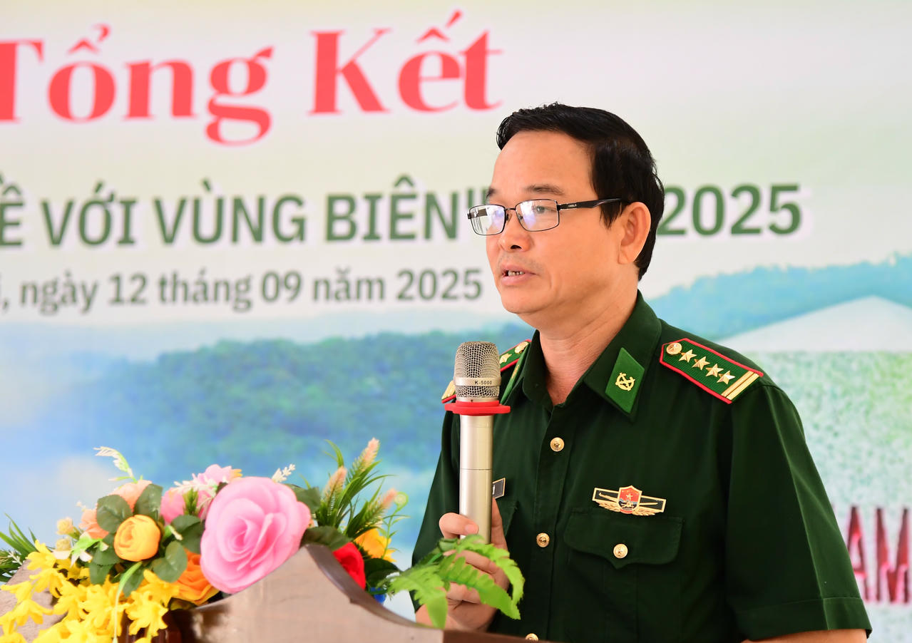 Đại tá Đào Công Lý - Ủy viên Ban Thường vụ, Phó Chính ủy Ban Chỉ huy Bộ đội Biên phòng tỉnh Đồng Nai ghi nhận sự phối hợp, đồng hành của báo Pháp luật Việt Nam