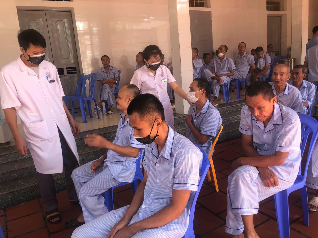 Nơi những tâm hồn chênh vênh được vỗ về