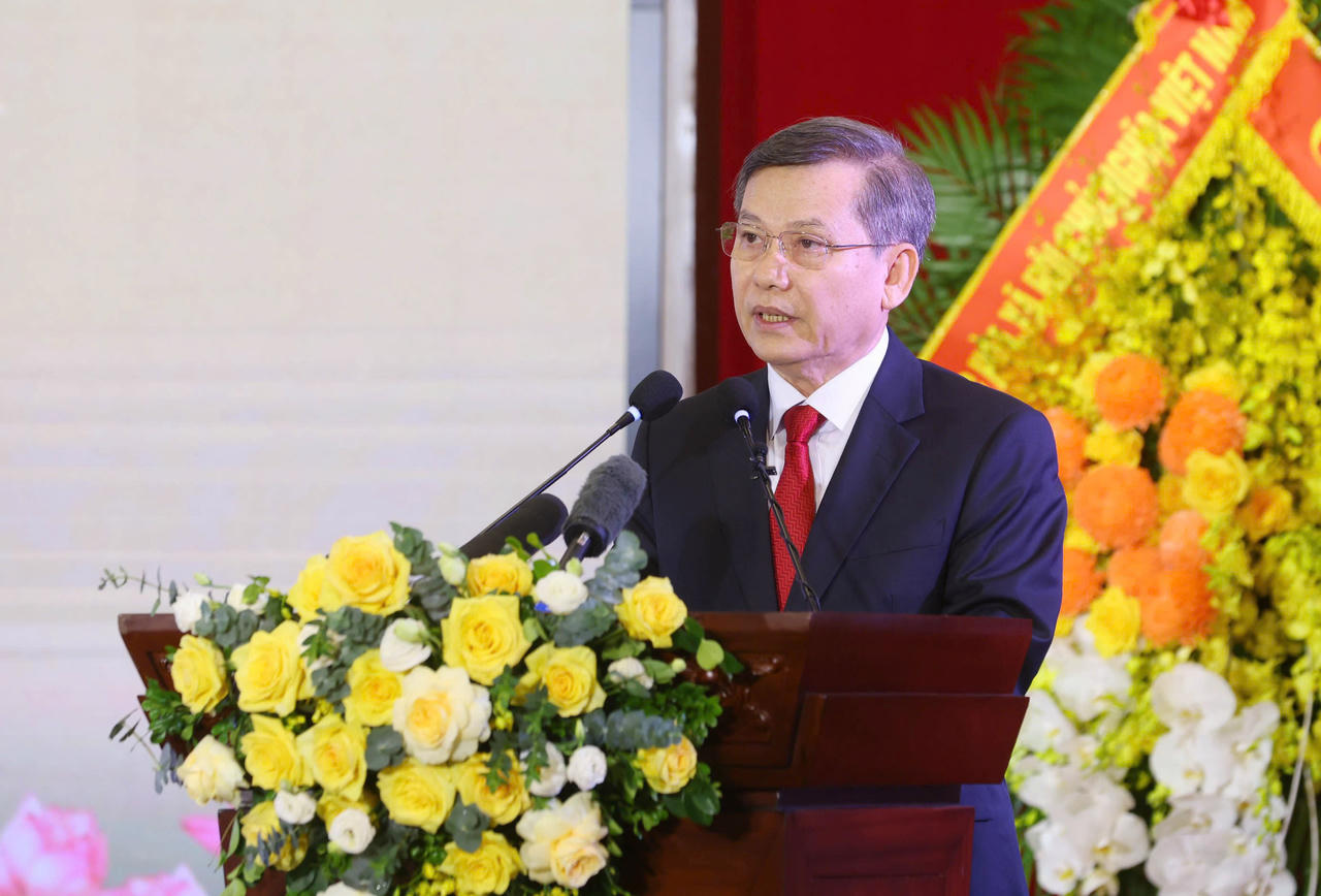 Chánh án TAND tối cao Lê Minh Trí trình bày diễn văn tại Lễ kỷ niệm.