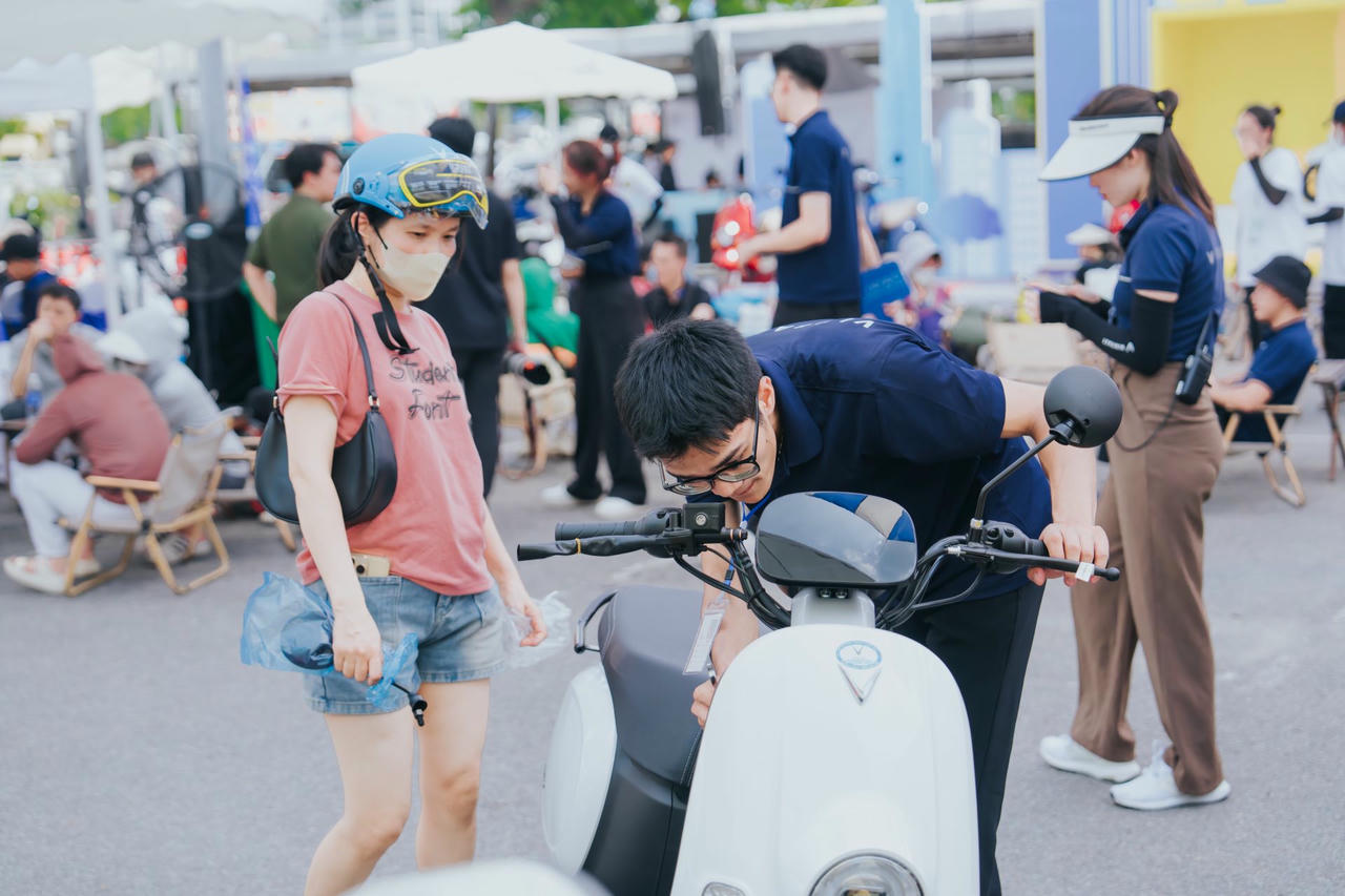 Xe máy xăng ‘thất thế’, VinFast Motio trở thành lựa chọn phổ biến mùa tựu trường