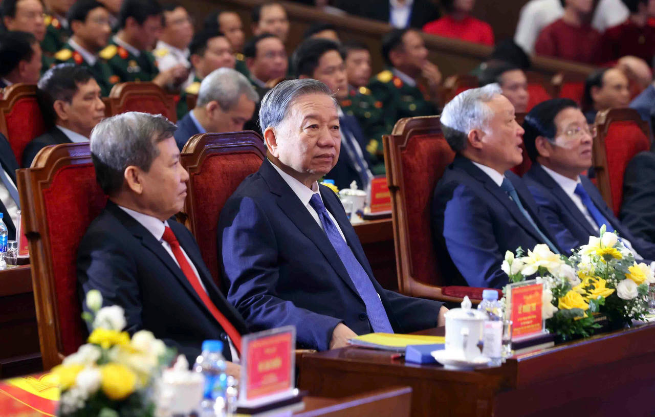 Tổng Bí thư Tô Lâm dự và phát biểu chỉ đạo tại Lễ kỷ niệm 80 năm Ngày truyền thống TAND.