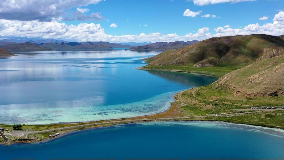 Ngôi chùa cách thị trấn Gyantse 160 km và gần 5 km từ một ngôi làng nhỏ gần đó. Ảnh: CGTN.