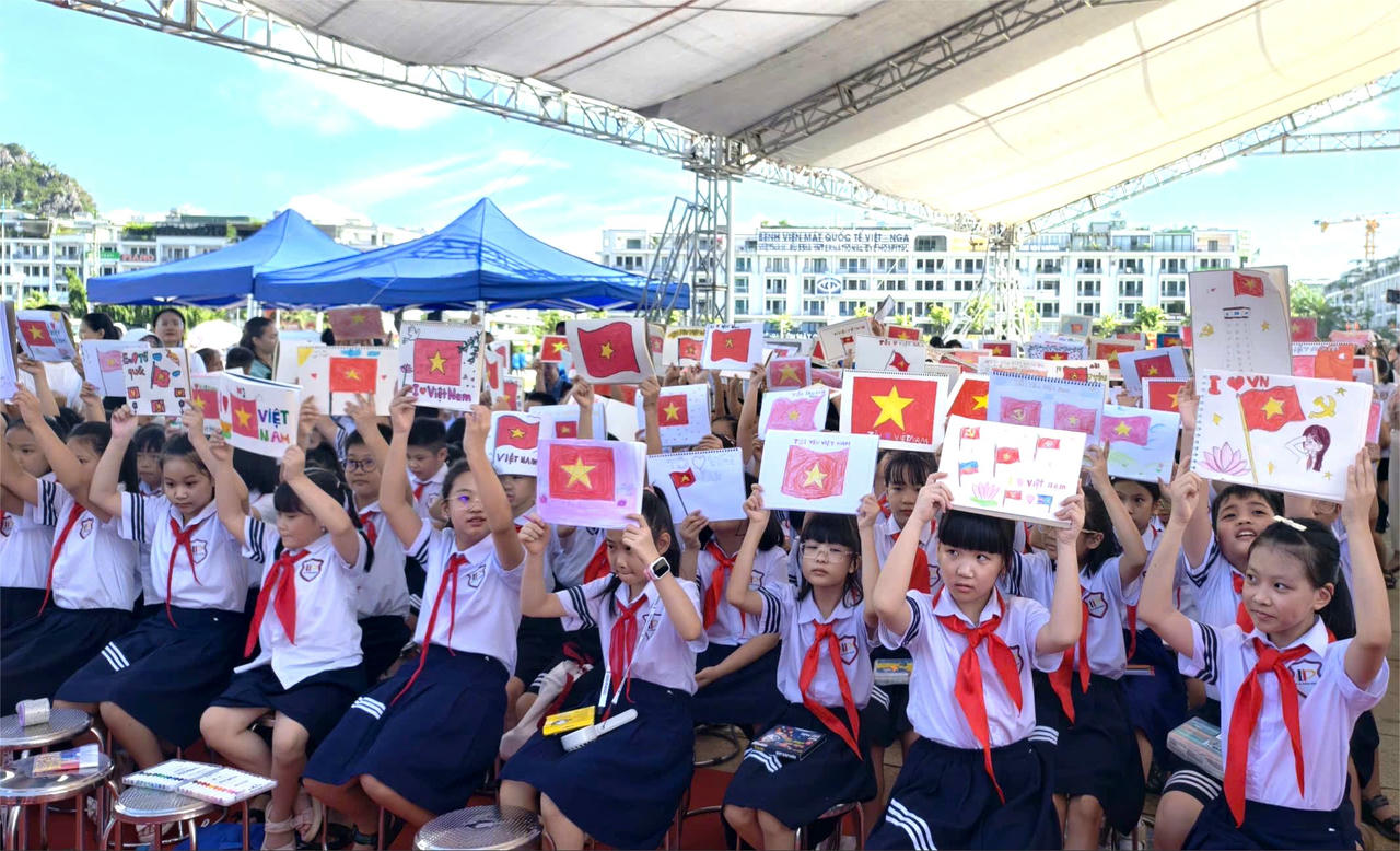 Ngày hội sắc màu “Em yêu Tổ quốc”