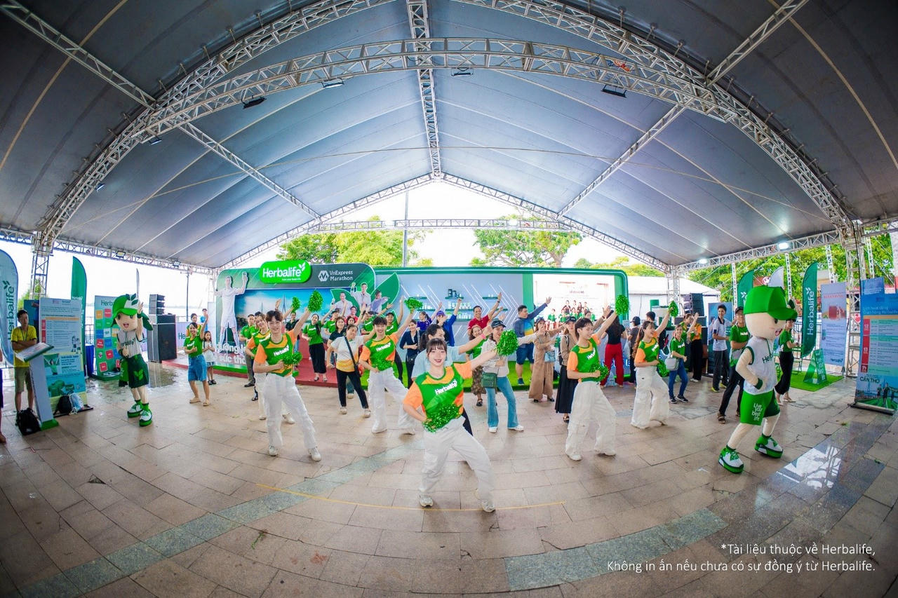 Các hoạt động về dinh dưỡng cộng đồng dành cho các VĐV tham gia giải chạy tại Vnexpress Marathon Cần Thơ 2025