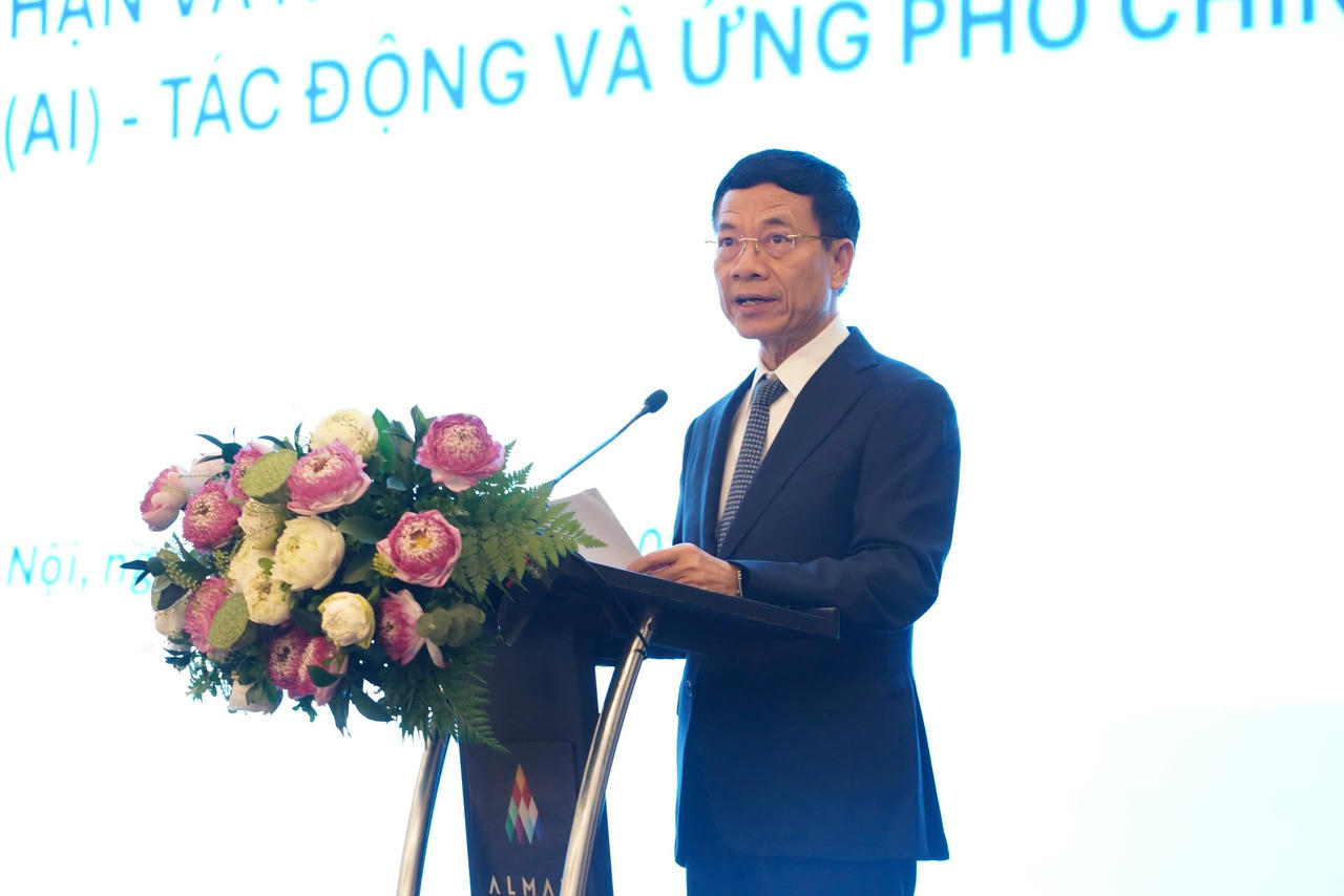 Bộ trưởng Bộ KH&CN Nguyễn Mạnh Hùng phát biểu tại hội thảo (Ảnh: Bộ KH&CN)