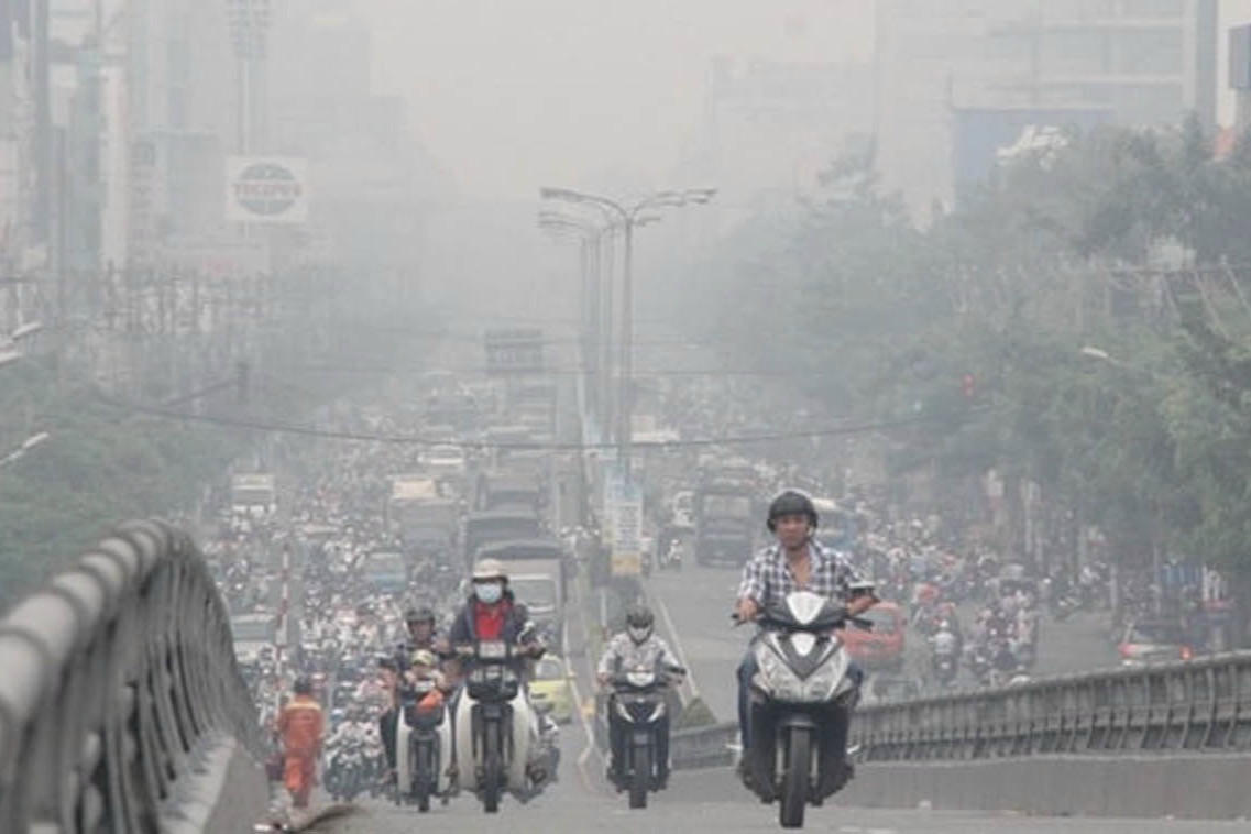 Giảm thiểu ô nhiễm không khí tại Hà Nội: Tăng cường áp dụng công nghệ, chế tài xử phạt răn đe