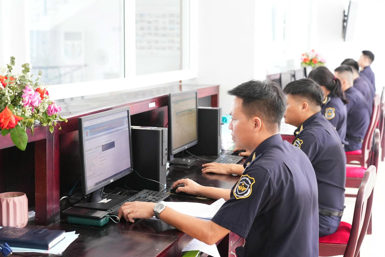 Ngành Hải quan tích cực đào tạo sử dụng các ứng dụng chuyển đổi số
