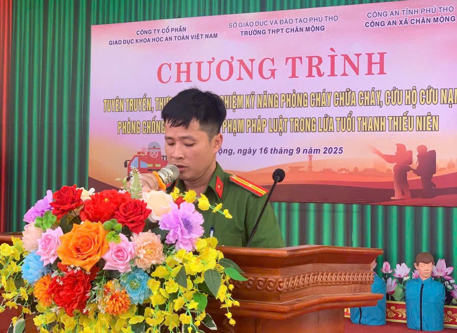 Trường THPT Chân Mộng chú trọng đến việc phát triển kỹ năng mềm cho học sinh.
