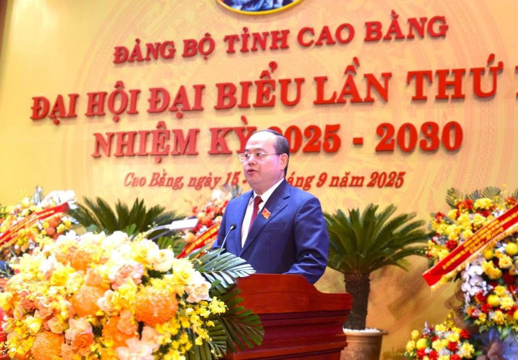 Ông Quản Minh Cường, Bí thư Tỉnh ủy Cao Bằng phát biểu tại Đại hội. (Ảnh: CTV)