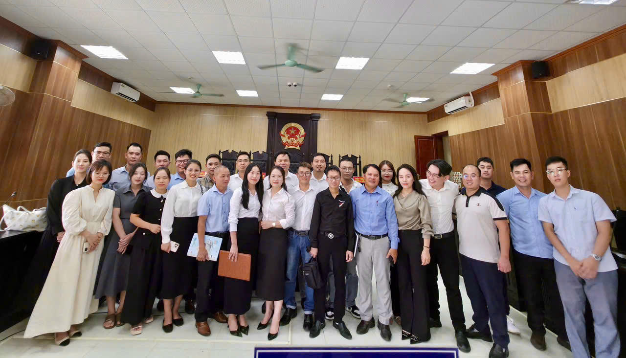 Học viện Tư pháp tổ chức cho học viên đi thực tế các phiên tòa hình sự - Gắn kết đào tạo nghề luật sư với thực tiễn