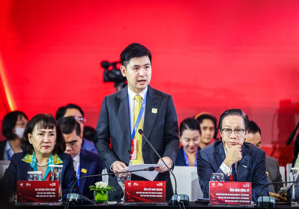 Ông Đỗ Vinh Quang phát biểu tại Phiên đối thoại cấp cao Diễn đàn Kinh tế tư nhân Việt Nam 2025.