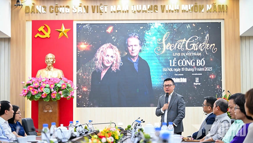 Theo BTC, bộ đôi huyền thoại Secret Garden sẽ mang những giai điệu thính phòng giao thoa đầy cảm xúc đến khán giả Việt Nam