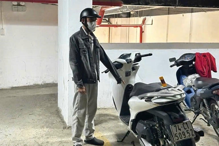 Nhanh chóng làm rõ vụ trộm xe SH tại chung cư Aranya