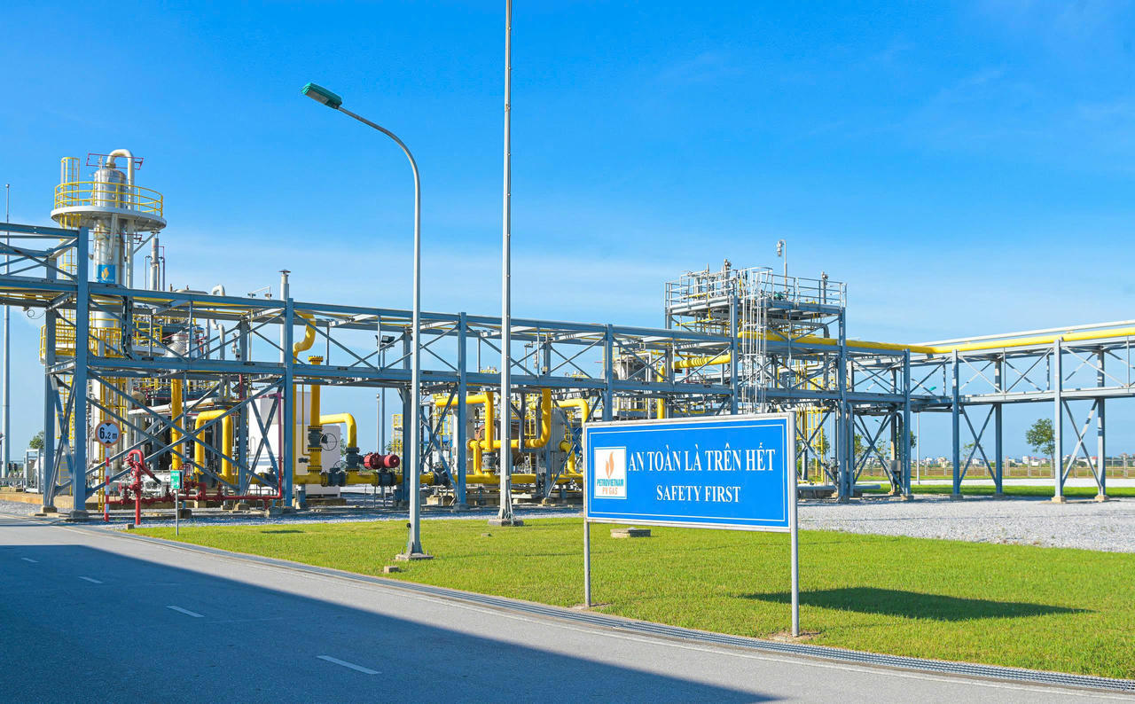 Một góc công trình khí Hàm Rồng – Thái Bình.