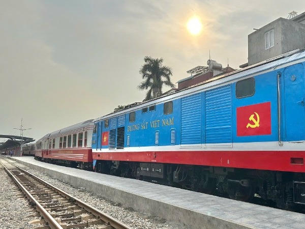 Hải Phòng triển khai tuyến tàu hỏa mới: Giải pháp đi lại văn minh, an toàn 