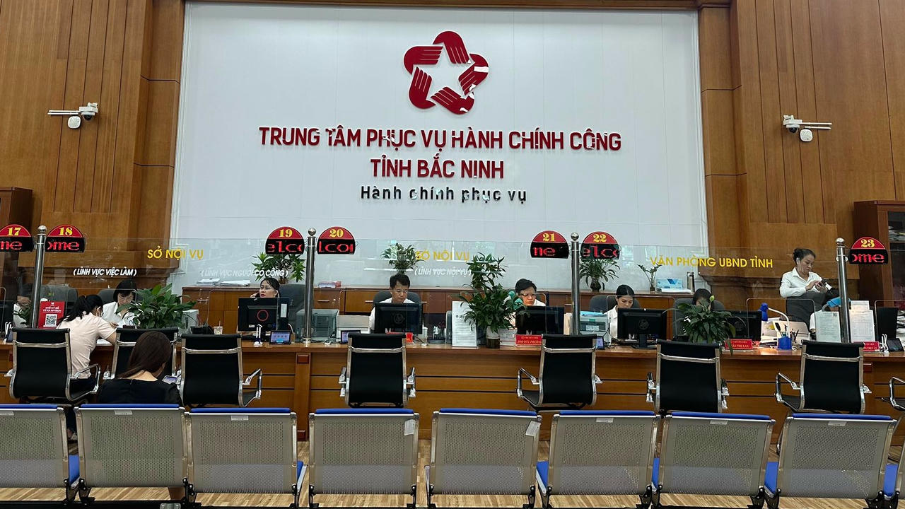 Trụ sở của Trung tâm Phục vụ hành chính công tỉnh Bắc Ninh nằm tại Tầng 1, tầng 2 (khu giữa tòa nhà A và tòa nhà B), Khu liên cơ quan, Quảng trường 3/2, phường Bắc Giang, tỉnh Bắc Ninh (Ảnh: FB TTHCC Bắc Ninh)