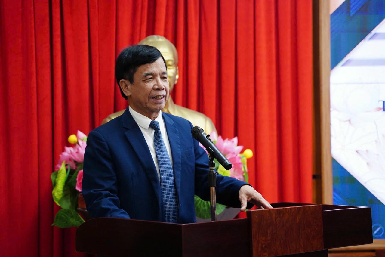 GS.TS Lê Hồng Hạnh, Chủ tịch Trung tâm Trọng tài Quốc tế Việt Nam (VIAC) phát biểu tại buổi lễ.