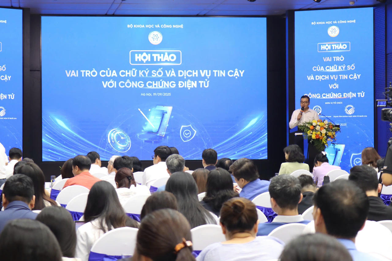 Bảo đảm niềm tin cho dịch vụ công chứng điện tử với chữ ký số