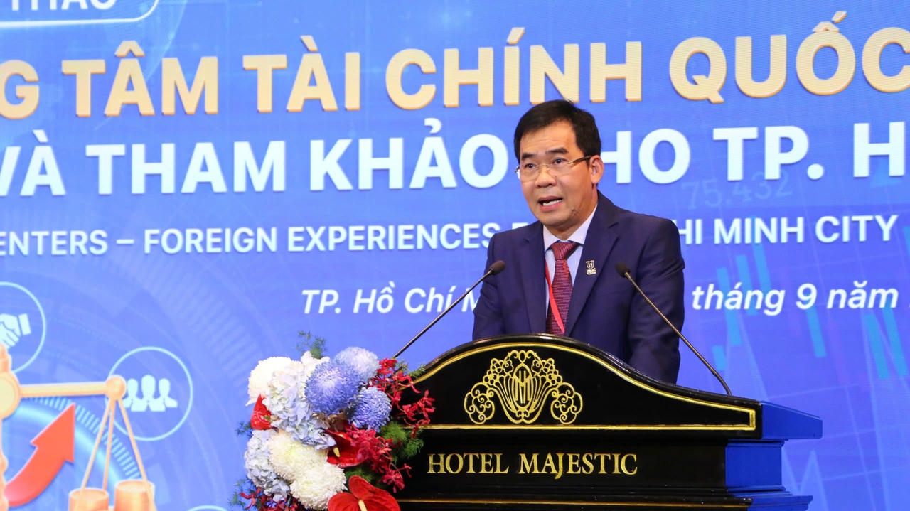 TS Lê Trường Sơn - Hiệu trưởng Trường ĐH Luật TP Hồ Chí Minh (ULH)