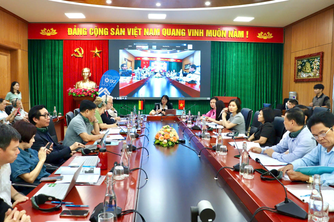 Bảo đảm nguyên tắc pháp quyền trong hoạt động thu thập chứng cứ điện tử trong các vụ án hình sự