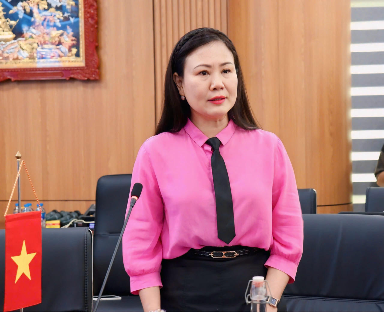 Phó Giám đốc Học viện Tư pháp Nguyễn Minh Hằng  phát biểu khai mạc