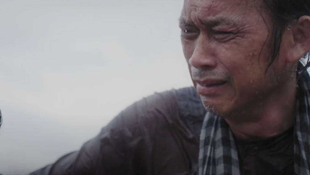 Tạo hình của nam nghệ sĩ trong vai ông nội của 2 nhân vật chính. Ảnh: Cắt trailer