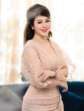 Bà Selena Thanh Thủy - Chủ tịch HĐQT kiêm Tổng Giám đốc Golden Sun.