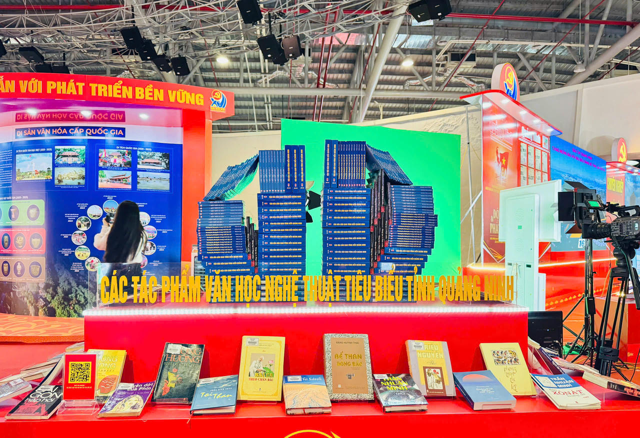 Trưng bày, Triển lãm, mang đến cho công chúng trải nghiệm mới mẻ, ấn tượng. 