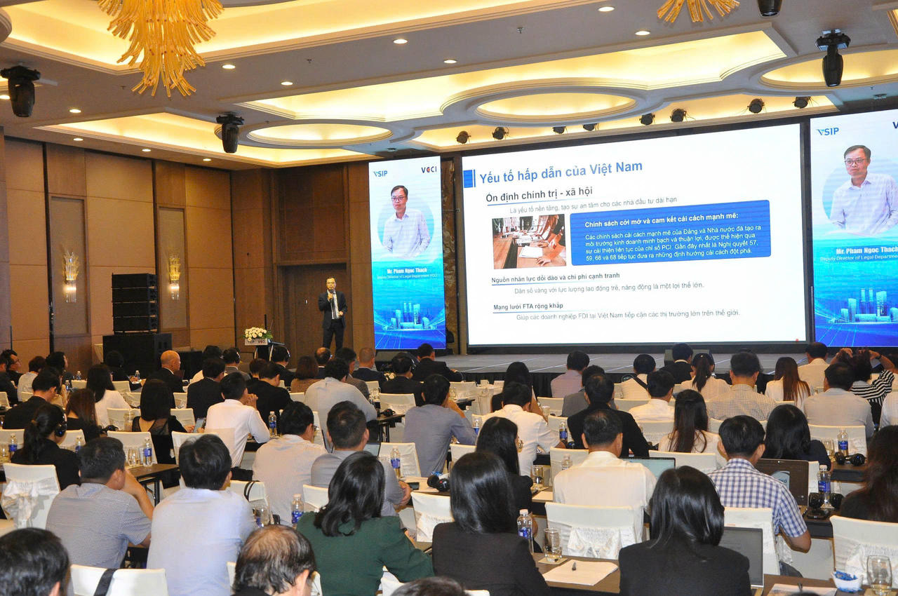 Quang cảnh Hội thảo.