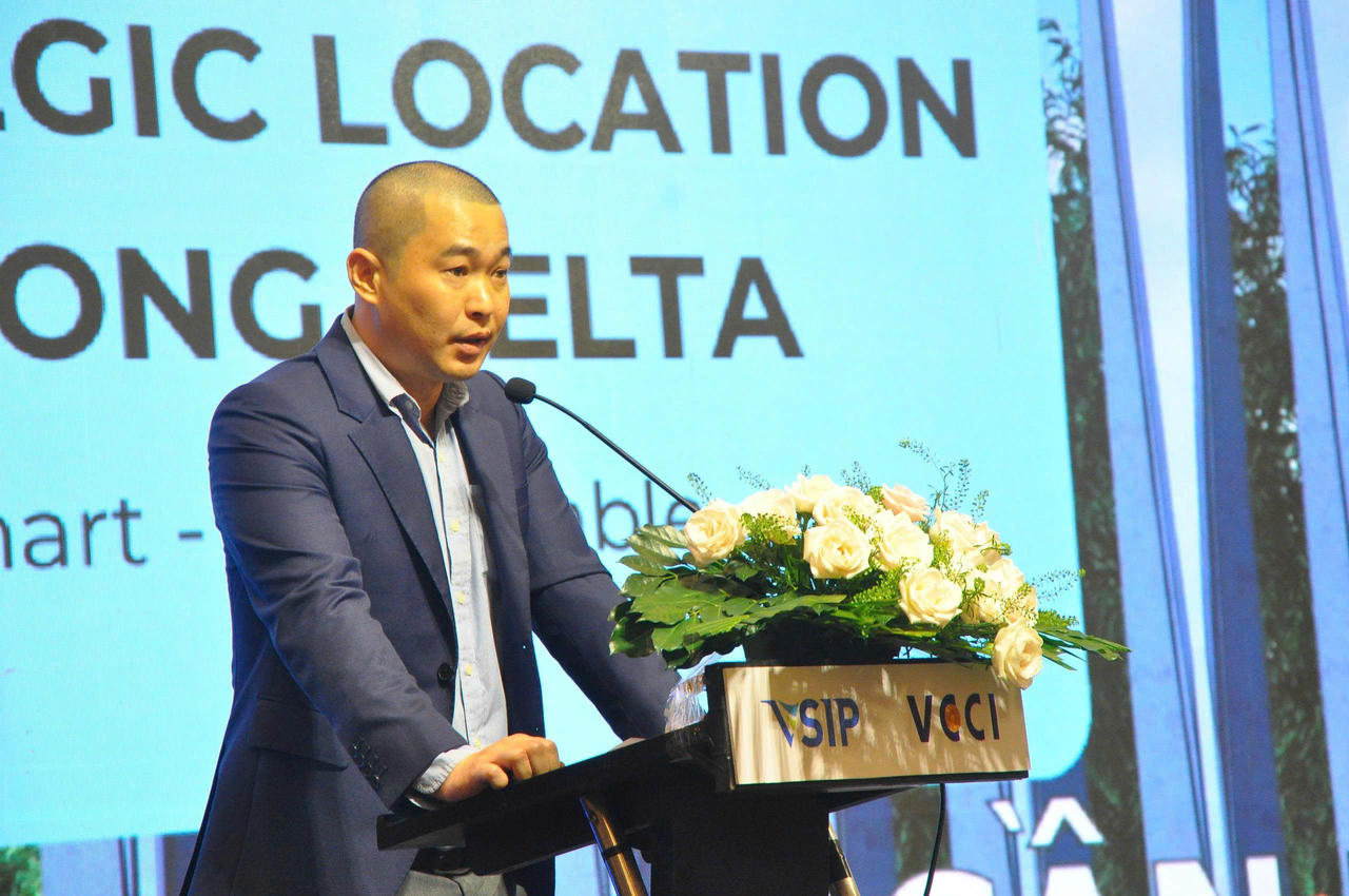 Ông Leaw Wee Ming, Tổng giám đốc VSIP Cần Thơ đánh giá cao về tiềm năng phát triển của TP Cần Thơ và Đồng bằng sông Cửu Long.