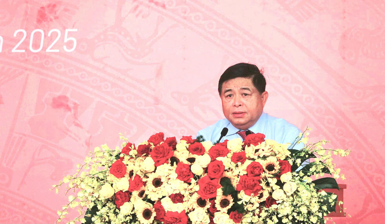 Phó Thủ tướng Nguyễn Chí Dũng phát biểu tại lễ khởi công.