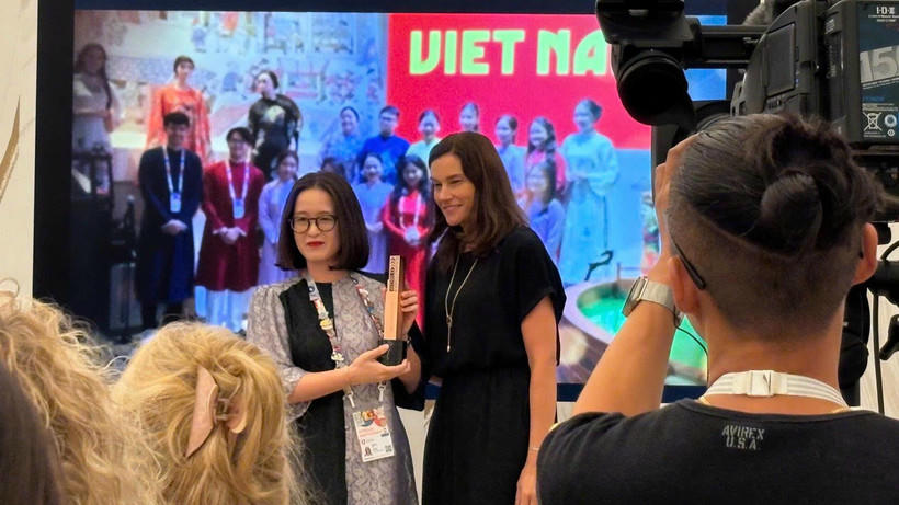 Nhà Triển lãm Việt Nam tại EXPO 2025 giành giải Đồng 