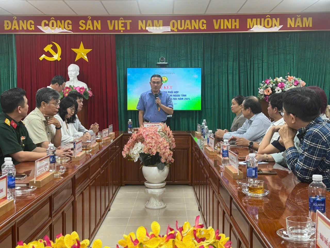 Ông Lê Trường Sơn - Phó chủ tịch UBND tỉnh phát biểu tại lễ ký kết.