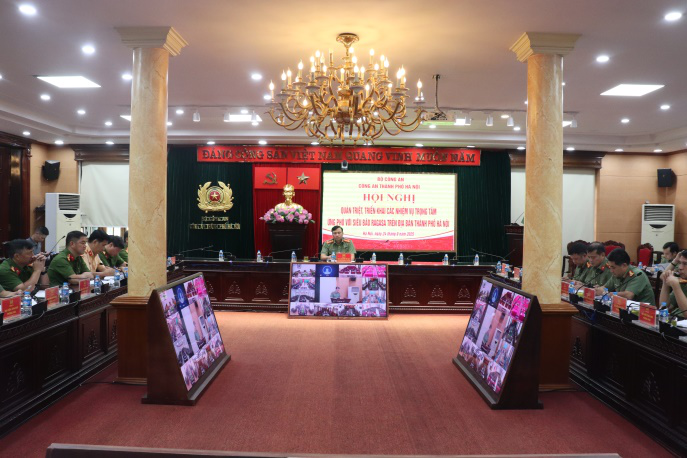 Công an TP Hà Nội triển khai công tác ứng phó với siêu bão Ragasa