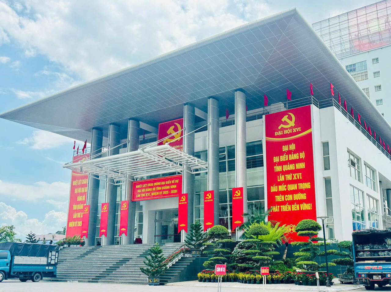 Quảng Ninh: Rực rỡ cờ hoa trước thềm Đại hội đại biểu Đảng bộ tỉnh lần thứ XVI