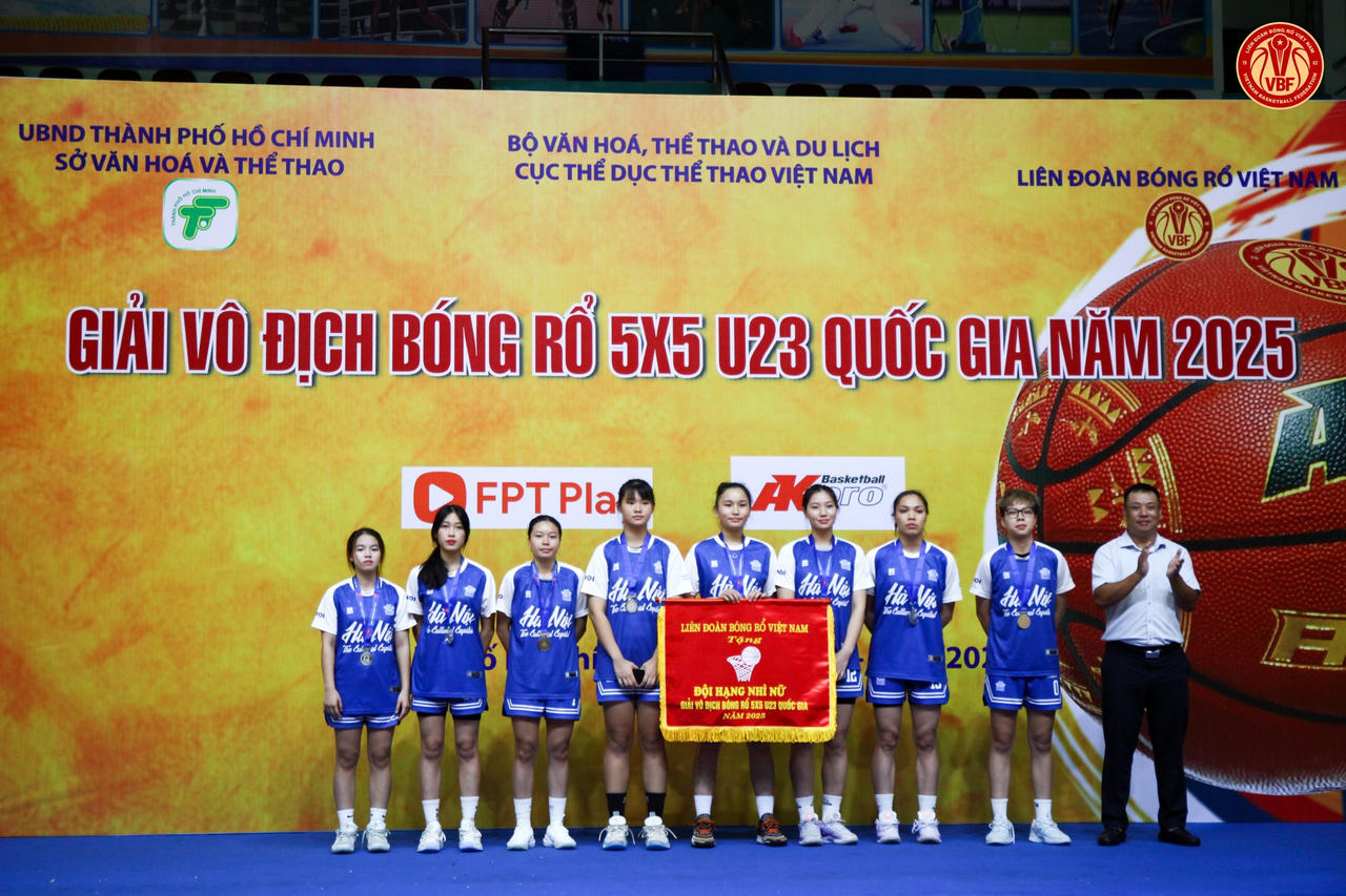 Những cô gái phố núi đạt "ngôi vương" giải Vô địch bóng rổ 5x5 U23 Quốc gia 2025