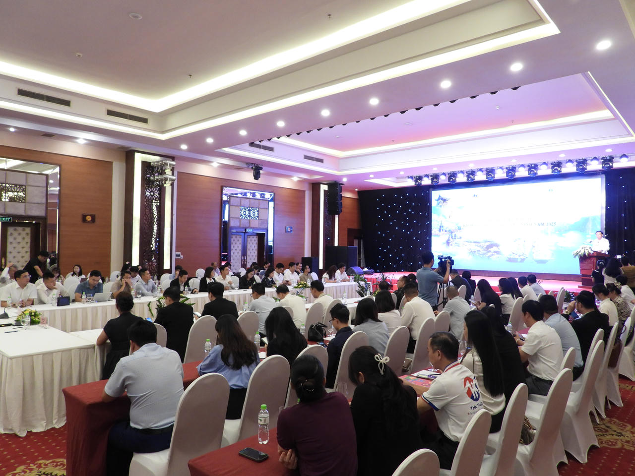 Chiến dịch kích cầu du lịch Quảng Ninh năm 2025 “Trải nghiệm Di sản, kết nối thế giới”
