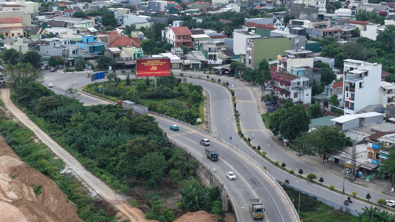 Dự án kè chống sạt lở bờ nam sông Trà Khúc 380 tỷ đồng tăng tốc về đích