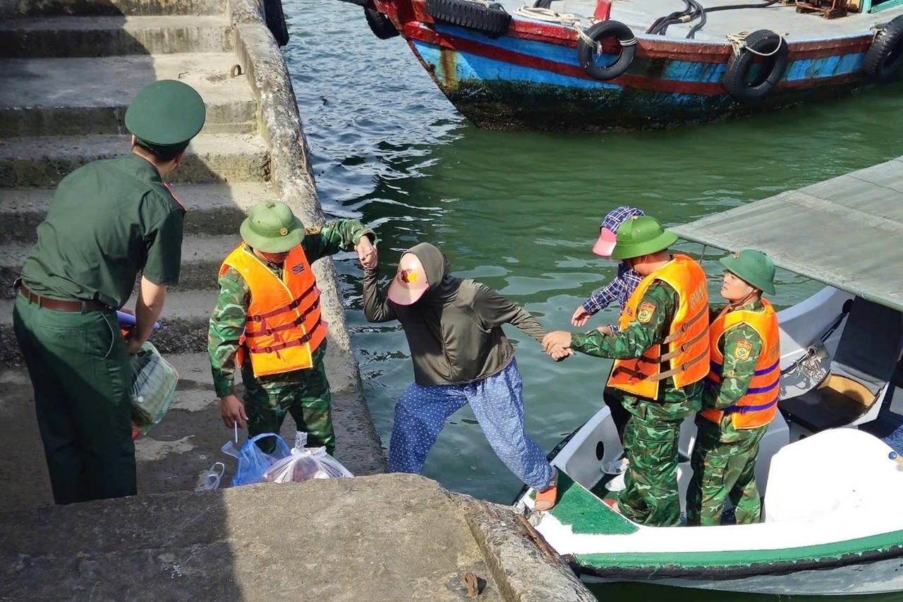 Hải Phòng: Hơn 1.600 tàu thuyền đã neo đậu an toàn trước bão số 9 
