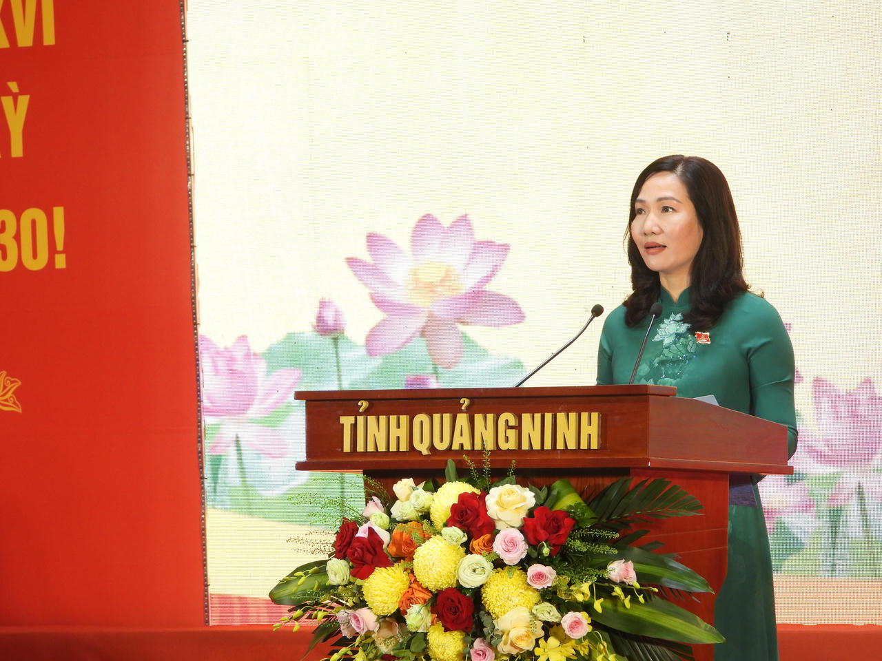 Bà Nguyễn Thị Hạnh, Phó Chủ tịch UBND tỉnh phát biểu tại buổi lễ.