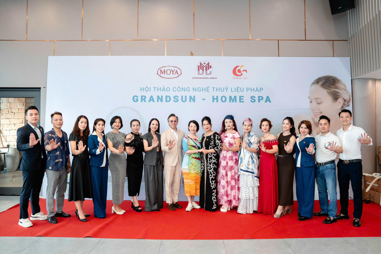 Hội thảo Công nghệ Thủy liệu pháp Grand Sun – Home Spa tại TP Hạ Long thành công rực rỡ 