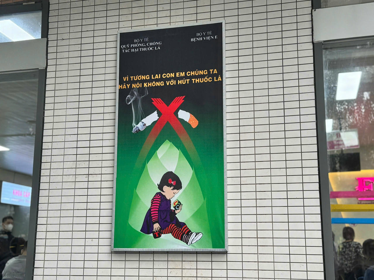 Nhiều bệnh viện tiên phong trong phong trào xây dựng môi trường không khói thuốc