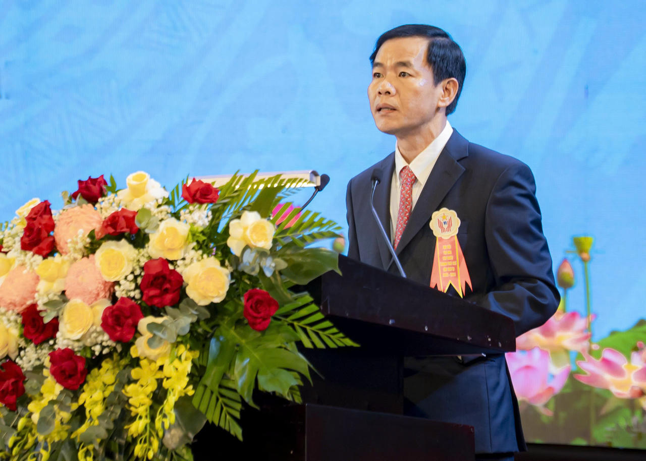 Ông Nguyễn Văn Phương, Chủ tịch UBND TP Huế phát biểu tại Đại hội.