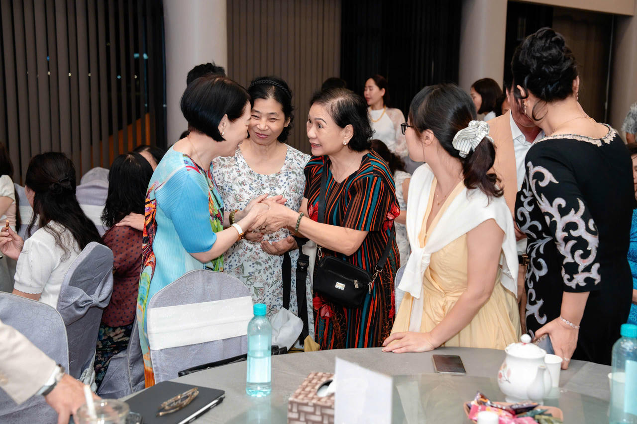 Hội thảo Công nghệ Thủy liệu pháp Grand Sun – Home Spa tại TP Hạ Long thành công rực rỡ 