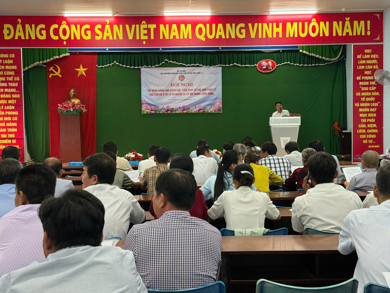 Tập huấn trợ giúp pháp lý gắn kết pháp luật với đời sống văn hóa cộng đồng tại Cần Thơ