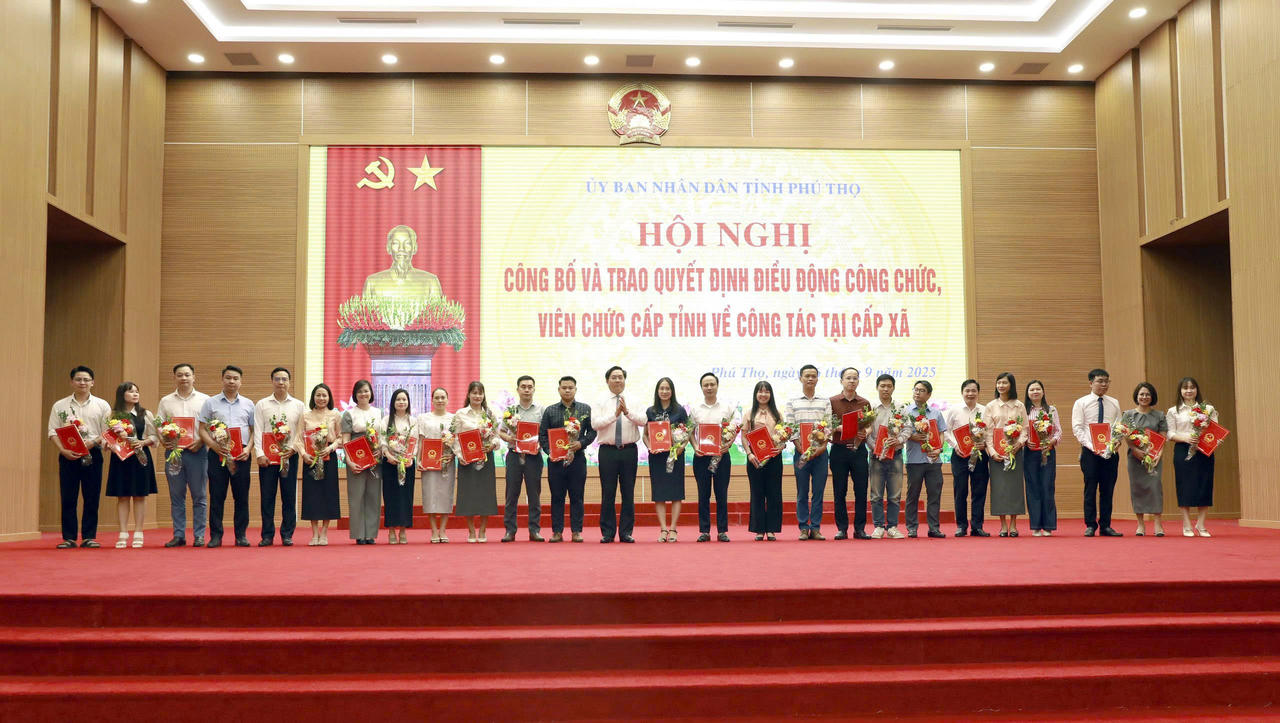 Phú Thọ điều động, biệt phái, tăng cường nhiều công chức, viên chức cho cấp xã